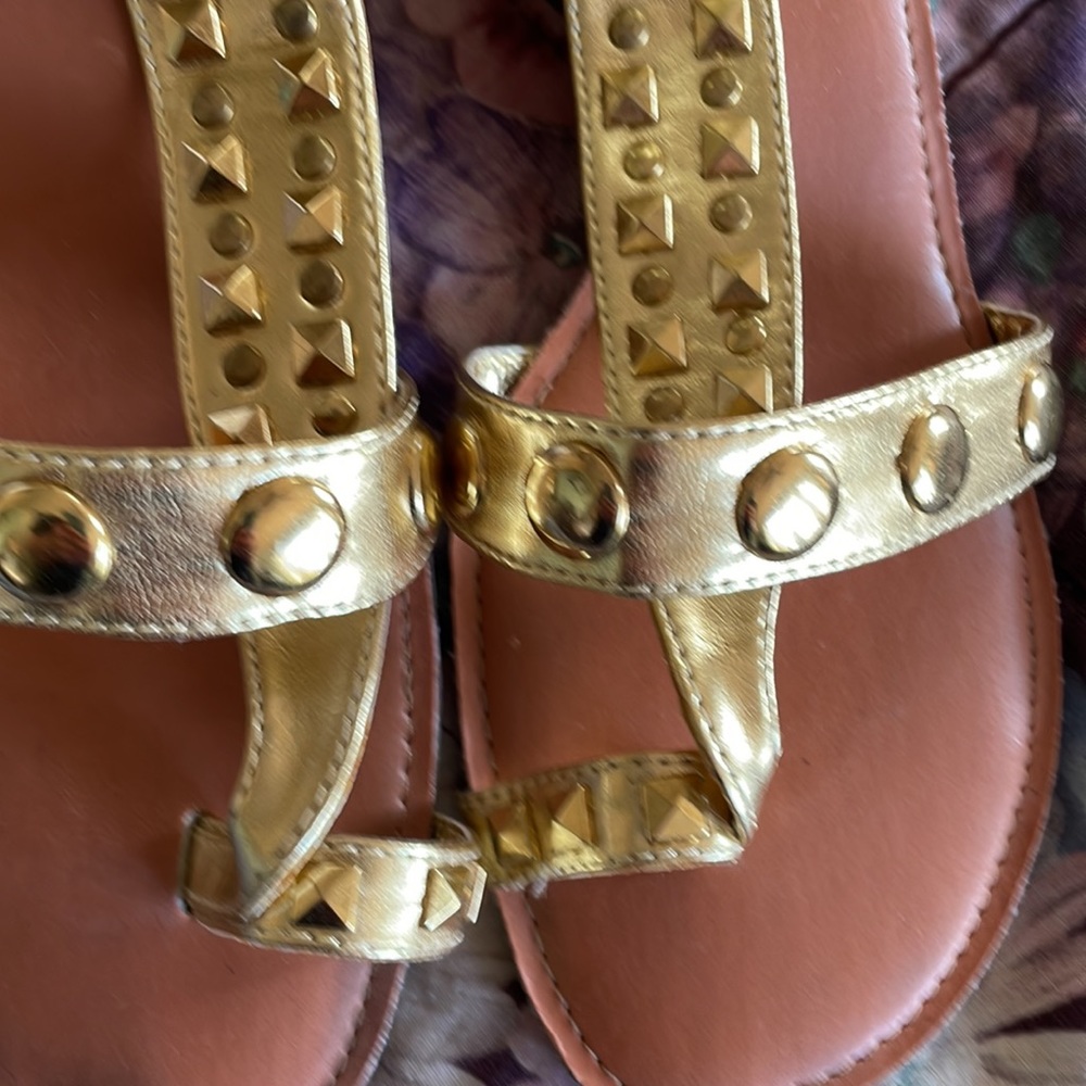 Sandals - Picture 3 of 5